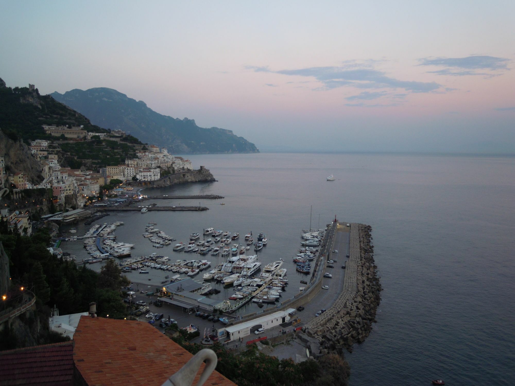 Amalfivistamare * Amalfi